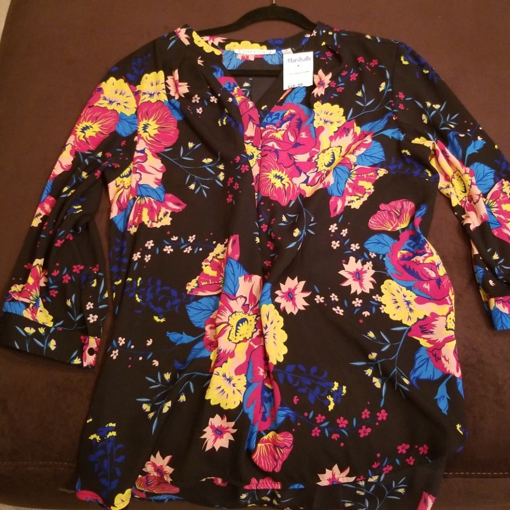 Blouse - Picture 4 of 4